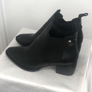 TOPSHOP Margot Ankle Bootie